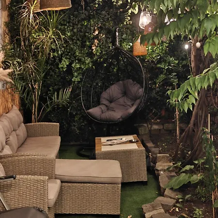 Garden Bukarest